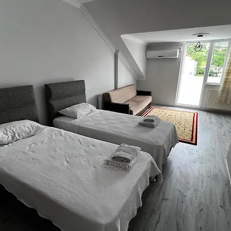 Ceyhun Aparthotel *